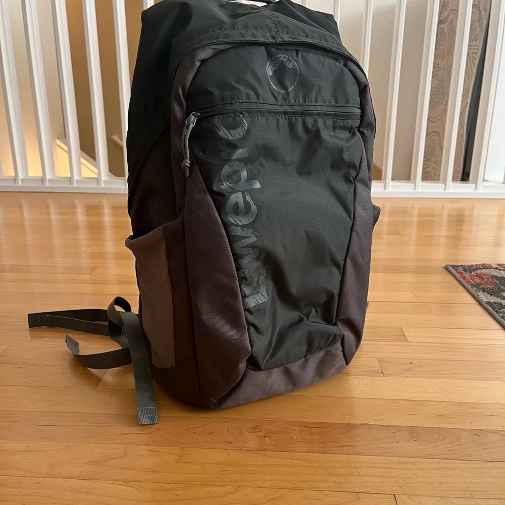 Black Camera Sling Backpack - Compact Photo & Video Carry